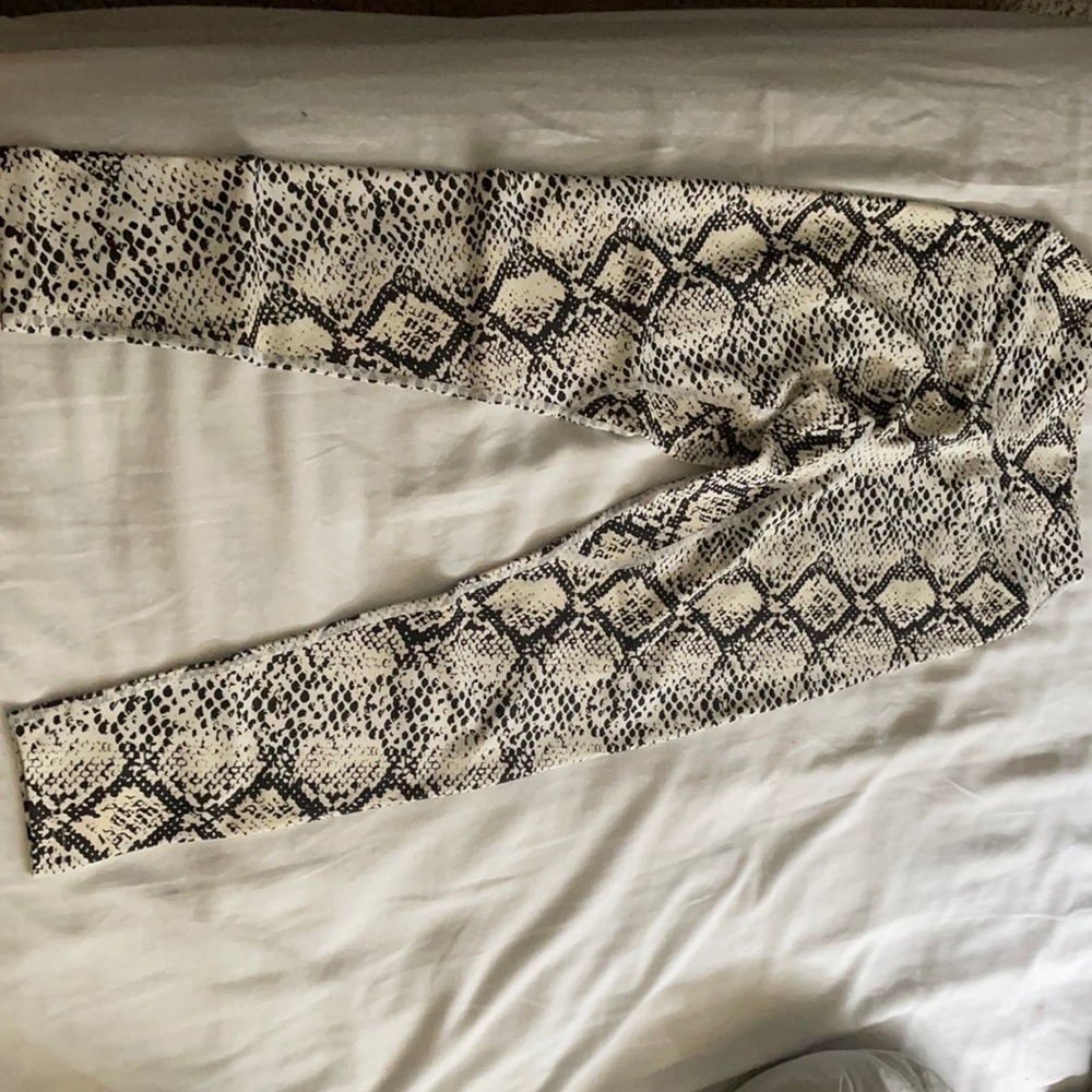 Balance Athletica Python Ascend Pant In Medium